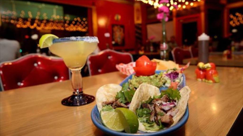 Eat at MartAnne’s; Donate to Thin&nbsp;Air!