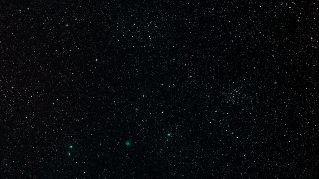 Tiny Machine by Dave&nbsp;Malone